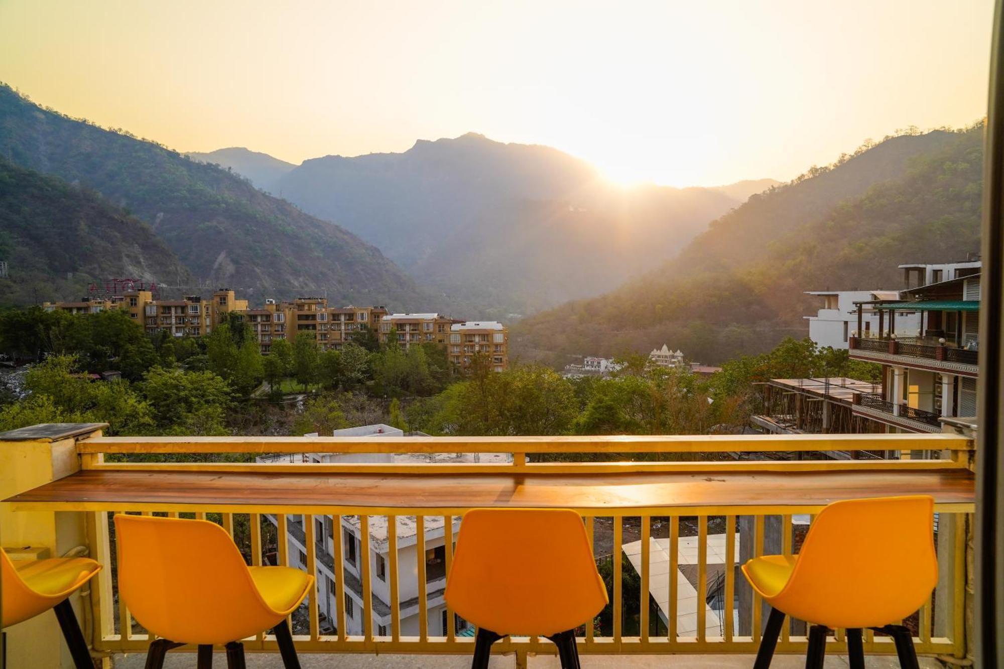 Hide-In Rishikesh, Laxman Jhula Vandrarhem Exteriör bild